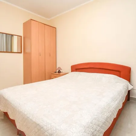 Apartments And Rooms Danitza Dobropoljana