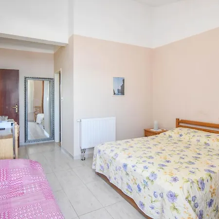 Apartments And Rooms Danitza