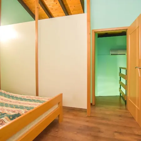 Apartments And Rooms Danitza Dobropoljana